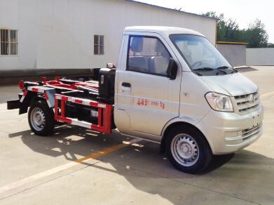 ��������CLW5020ZXXLS6��܇����жʽ����܇